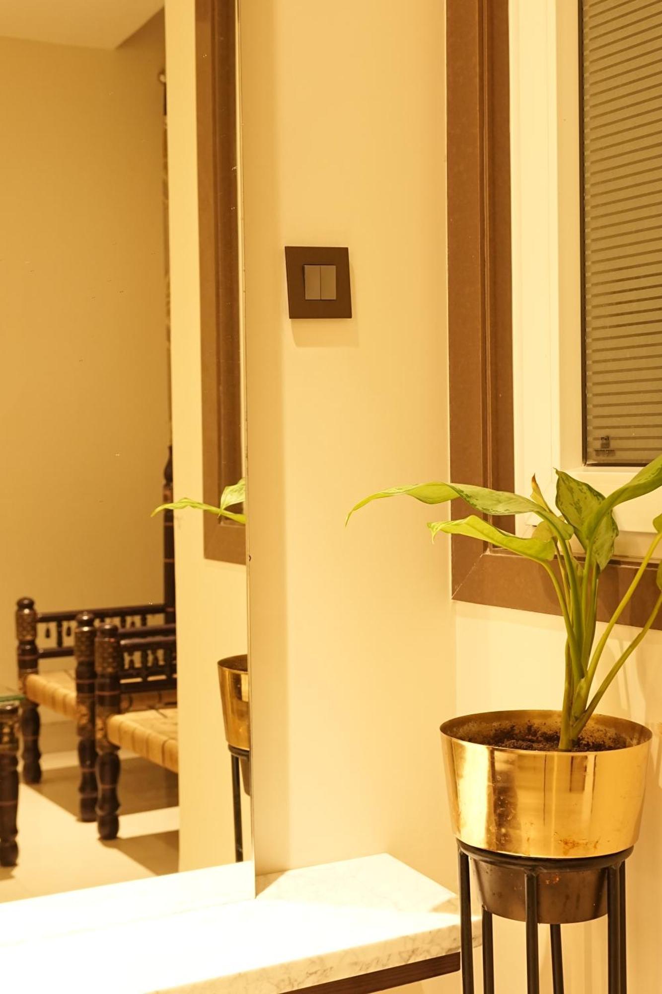 Empire Suites, New Delhi Eksteriør bilde