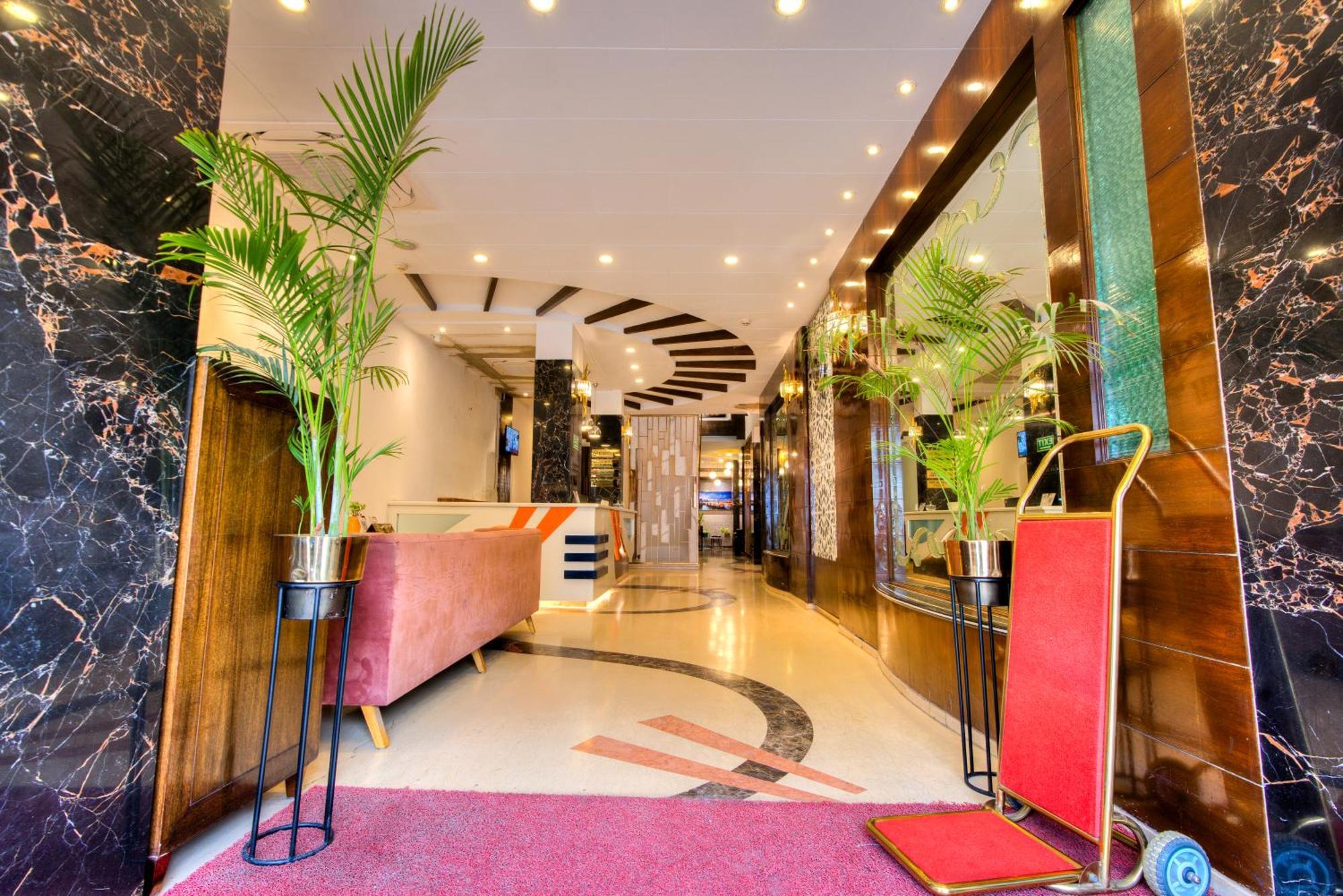 Empire Suites, New Delhi Eksteriør bilde
